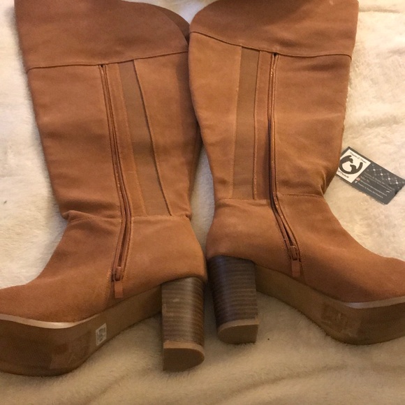 Torrid Size 9.5 Heeled Genuine Suede Boots - Picture 5 of 5